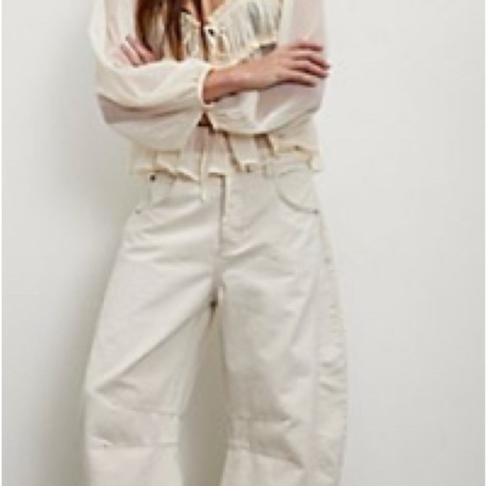 Free People Good luck barrel pants in Milk (off white) size 28